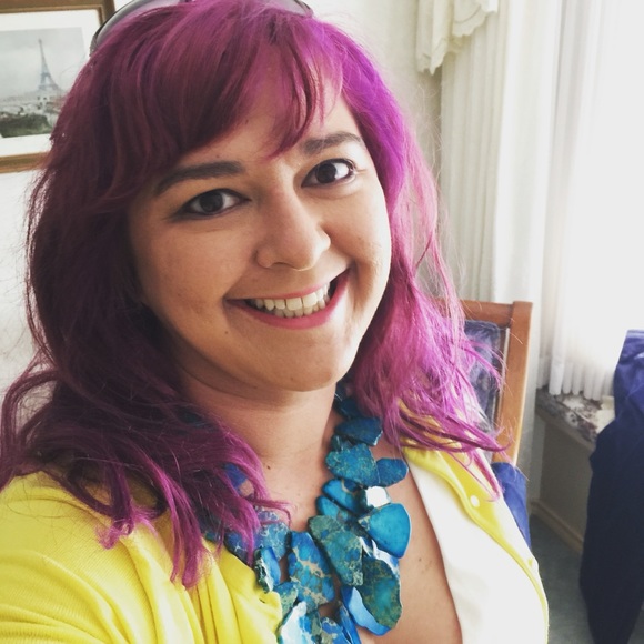 Meet your Posher, Karen - Picture 8 of 16